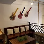 Timemark Travel Homestay & Hostel